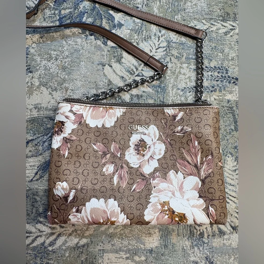 GUESS Factory Beckley Double-Zip Crossbody in Mocha Floral 3 compartment EUC